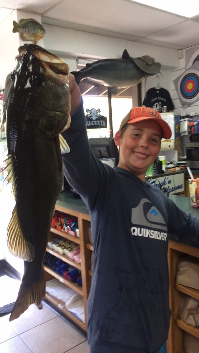Elijah Henry, 12yo, Poway, 5 lb bass. Fish Pier, shiner